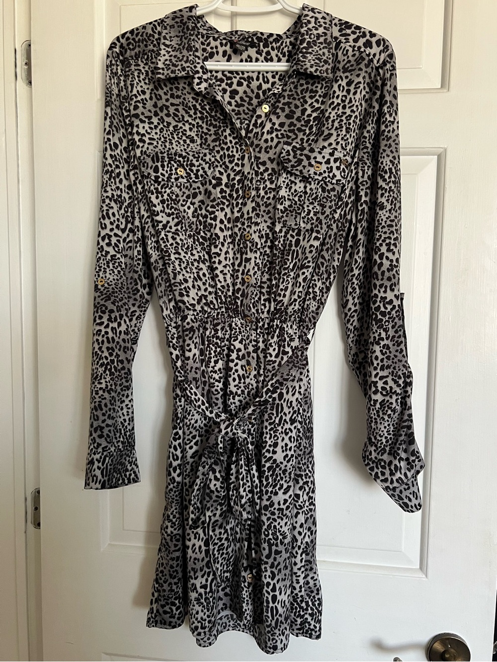 Guess Grey and Black Leopard Print Long Sleeve Dress